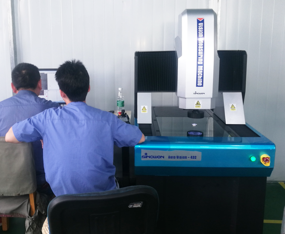 中旺仪器影像测量仪在五金件生产的测试应用